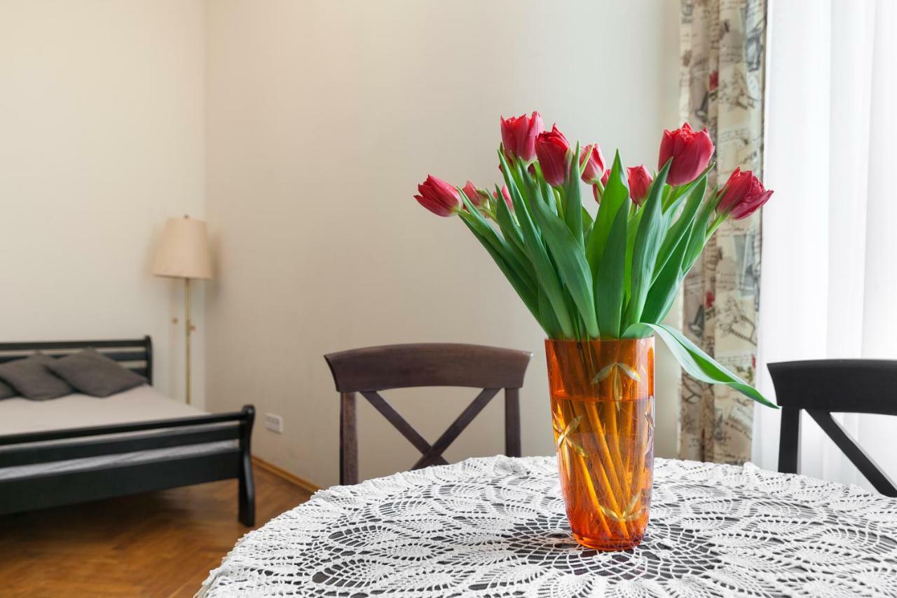 Apartments White House Lviv Dış mekan fotoğraf